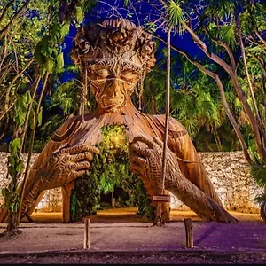 מלון Ahau Tulum - Beachfront Hotel (Adults Only), טולום