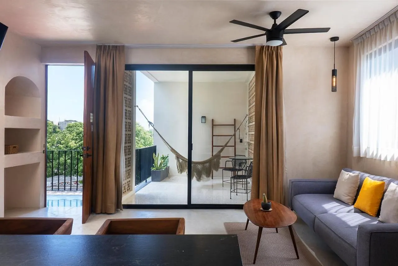 מלון דירות טולום Ujo Condo Boutique